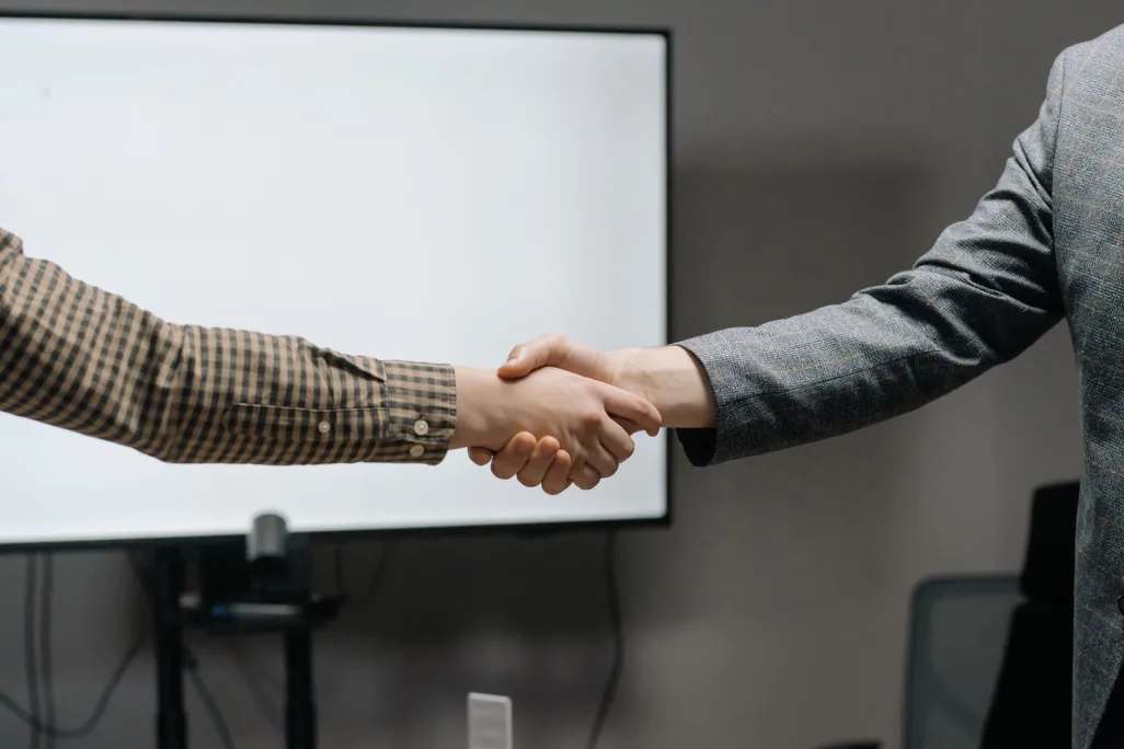 Partner with Reyber: Reyber Company Global Distributor Recruitment